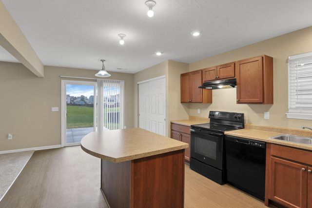 7449 Sugarbark Court, Canal Winchester, OH 43110