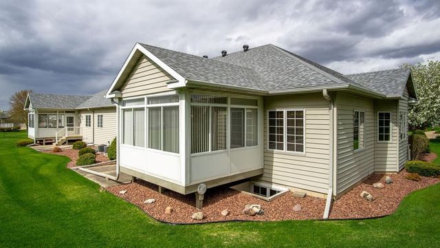 4112 Mill Run Court, Eau Claire, WI 54703