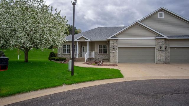4112 Mill Run Court, Eau Claire, WI 54703