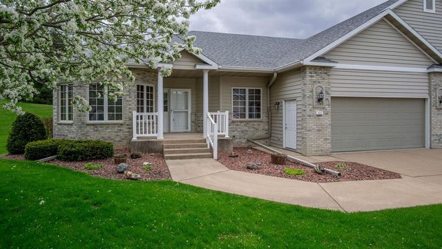4112 Mill Run Court, Eau Claire, WI 54703