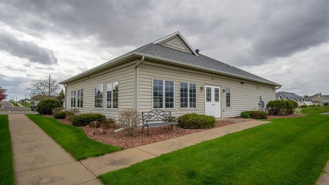 4112 Mill Run Court, Eau Claire, WI 54703