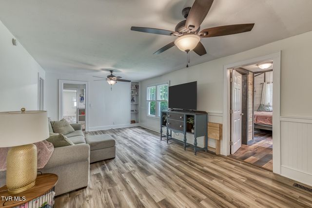 2244 Idle Hour Road, Kingsport, TN 37660