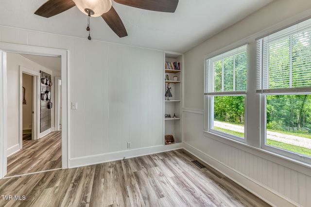 2244 Idle Hour Road, Kingsport, TN 37660