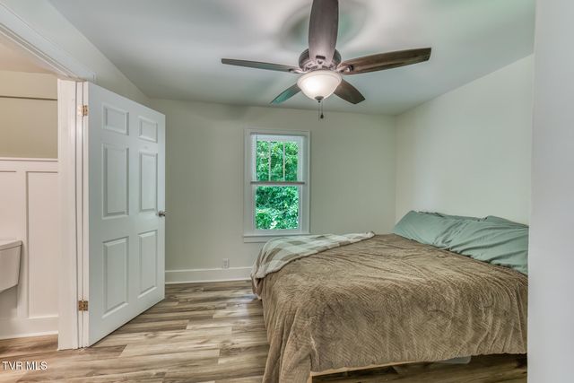 2244 Idle Hour Road, Kingsport, TN 37660