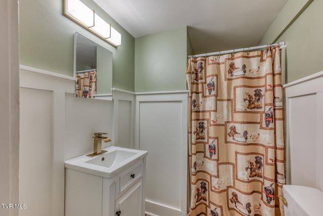 2244 Idle Hour Road, Kingsport, TN 37660