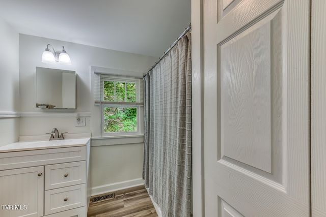 2244 Idle Hour Road, Kingsport, TN 37660