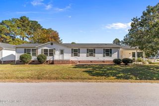 1041 Palm Court SW, Calabash, NC 28467