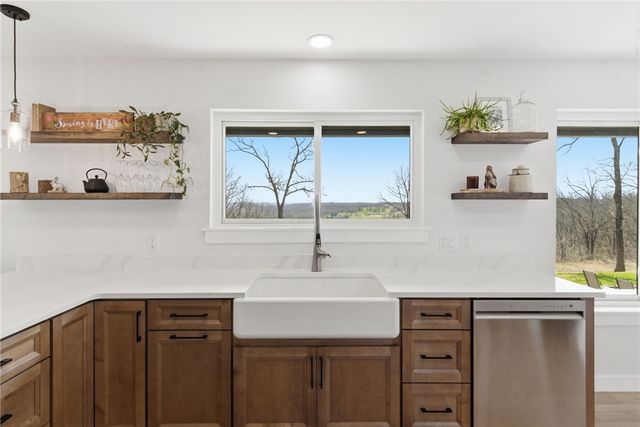 15319 E Hwy 264, Lowell, AR 72745