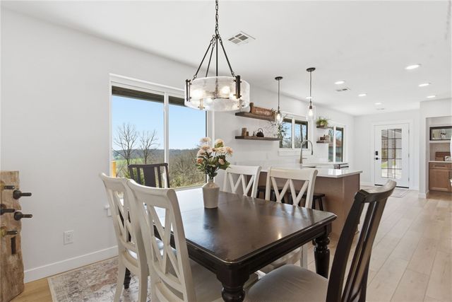 15319 E Hwy 264, Lowell, AR 72745