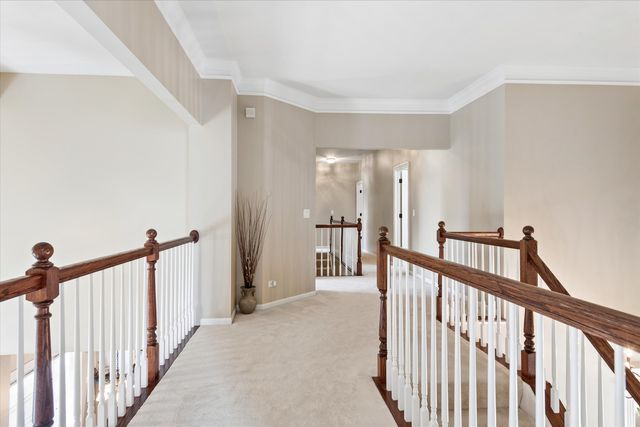 29 Glacier Circle, South Barrington, IL 60010