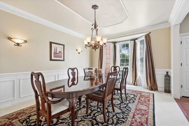 29 Glacier Circle, South Barrington, IL 60010