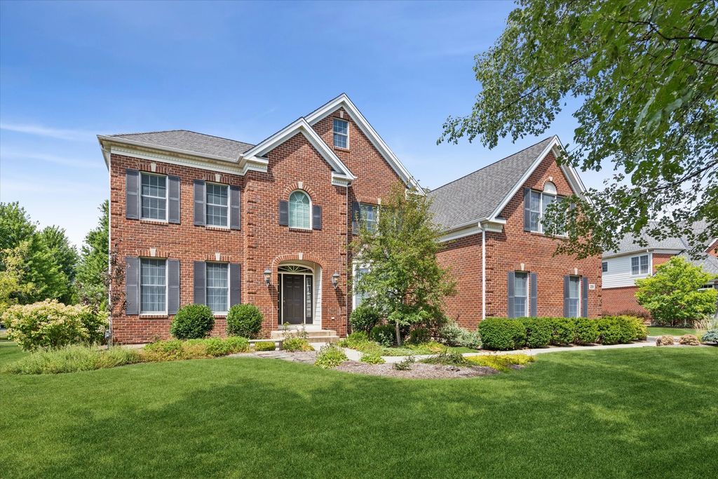 29 Glacier Circle, South Barrington, IL 60010