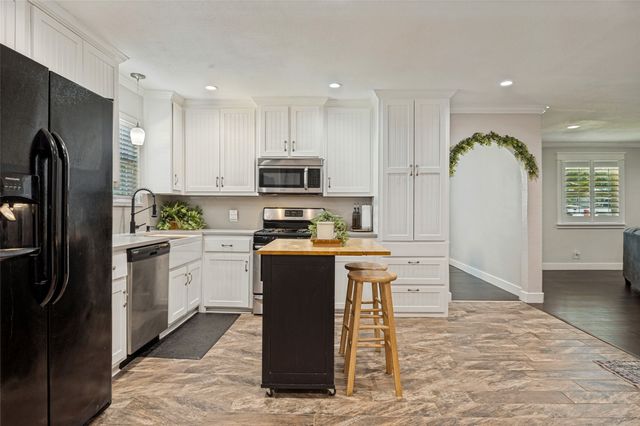 407 Floyd Street, Waxahachie, TX 75165