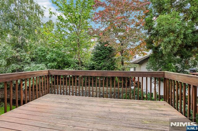 696 West End Avenue 2, Cliffside Park, NJ 07010