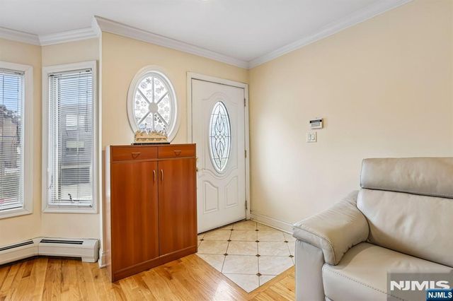 696 West End Avenue 2, Cliffside Park, NJ 07010