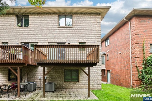 696 West End Avenue 2, Cliffside Park, NJ 07010