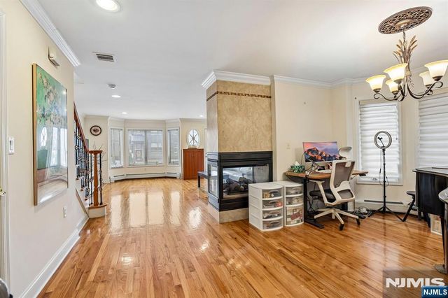 696 West End Avenue 2, Cliffside Park, NJ 07010