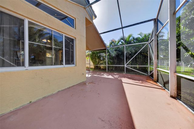 693 NW 46th Avenue, Deerfield Beach, FL 33442