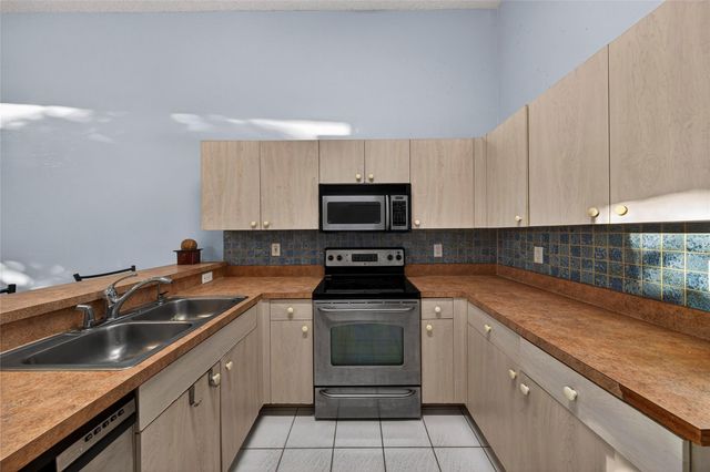 693 NW 46th Avenue, Deerfield Beach, FL 33442