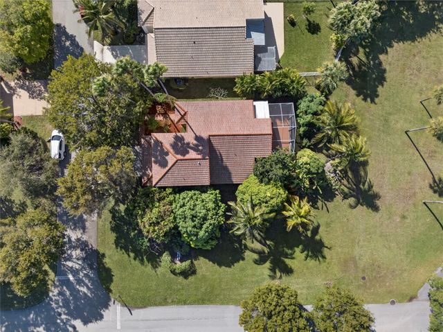 693 NW 46th Avenue, Deerfield Beach, FL 33442