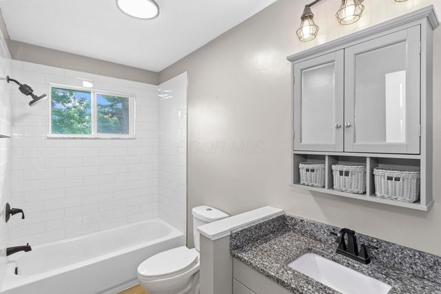 3423 Dahlgreen Drive, Westerville, OH 43081