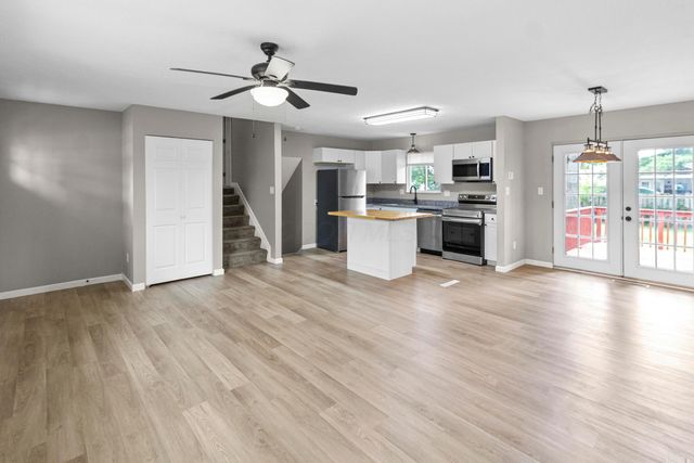 3423 Dahlgreen Drive, Westerville, OH 43081