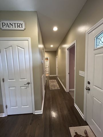 999 Sherrill Rd, Decherd, TN 37324