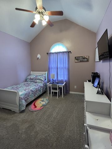 999 Sherrill Rd, Decherd, TN 37324