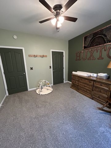 999 Sherrill Rd, Decherd, TN 37324