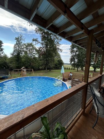 999 Sherrill Rd, Decherd, TN 37324