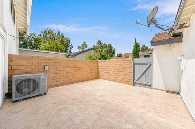 29616 Oakwood Ct, San Juan Capistrano, CA 92675