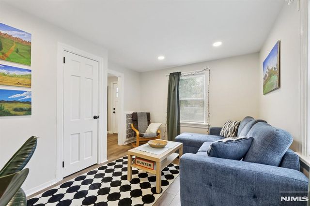 567 S Broad Street, Glen Rock, NJ 07452