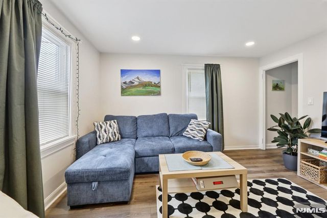 567 S Broad Street, Glen Rock, NJ 07452