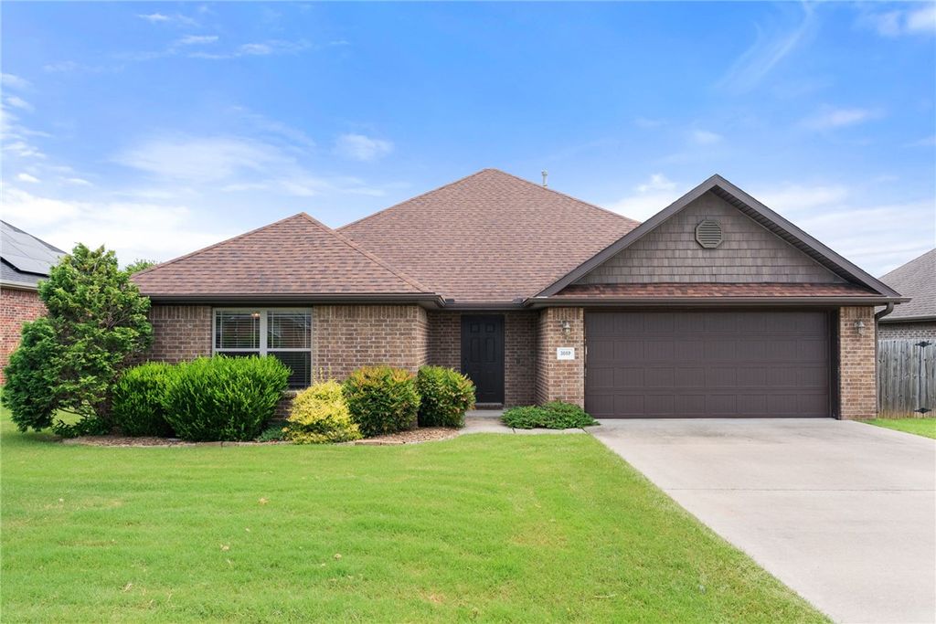3889 Solitude Street, Springdale, AR 72764
