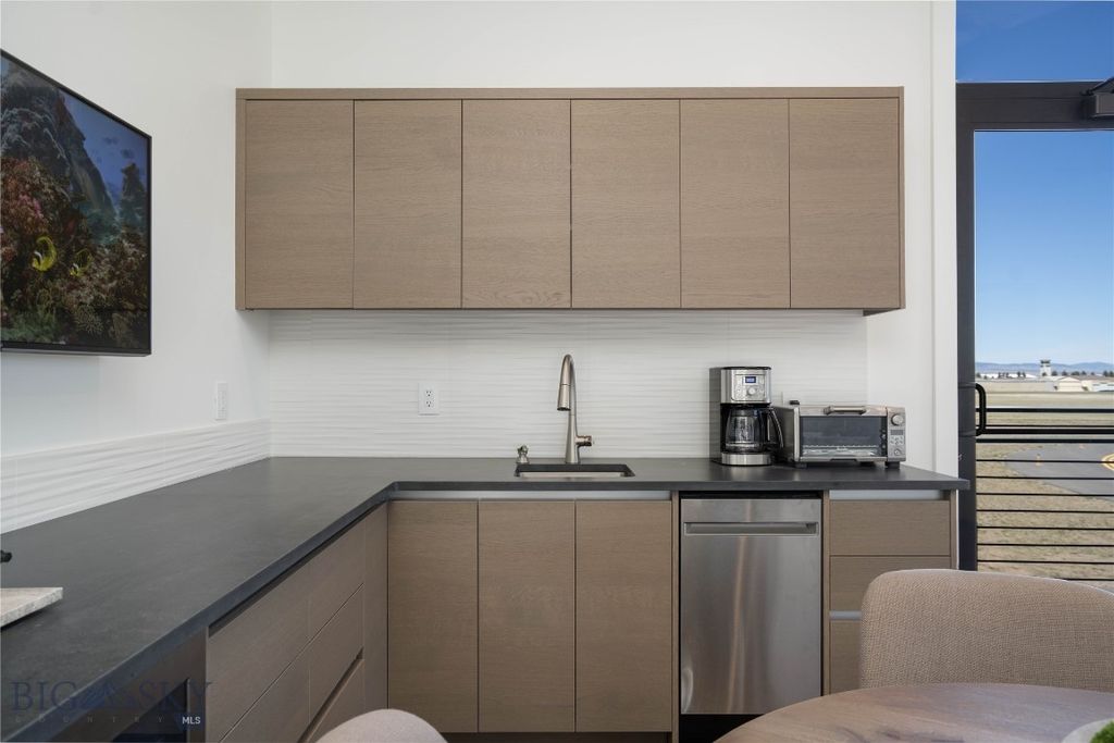 850 Gallatin Field Road Hanger SY1, Belgrade, MT 59714 photo 28