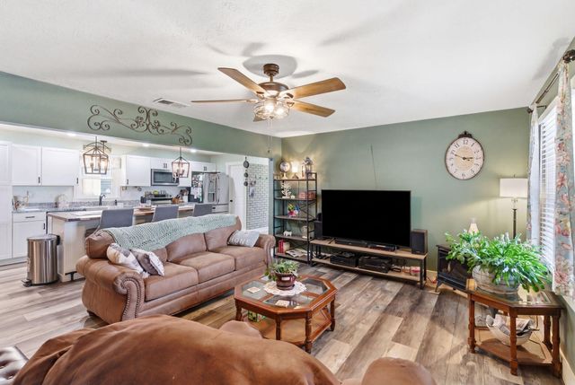 915 Richmond Road Loop 1, Lancaster, KY 40444