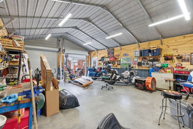 915 Richmond Road Loop 1, Lancaster, KY 40444