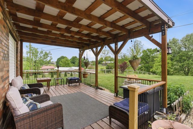 915 Richmond Road Loop 1, Lancaster, KY 40444