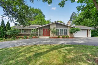 3745 Pilgrim ROAD, Brookfield, WI 53005