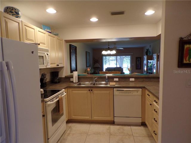 1462 RIO DE JANEIRO AVENUE B103, Punta Gorda, FL 33983