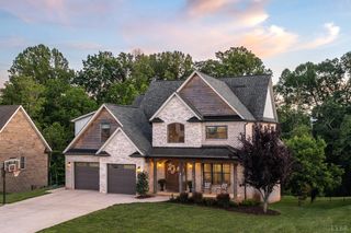 951 Leander Drive, Forest, VA 24551