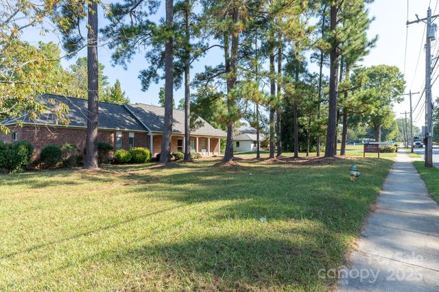 810 W King Street 3, Kings Mountain, NC 28086