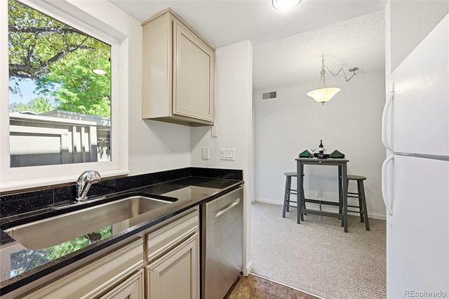 5975 S Willow Way, Englewood, CO 80111