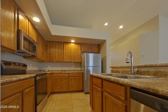 4939 W BURGESS Lane, Laveen, AZ 85339