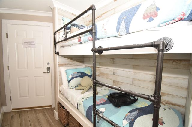 6102 Seawall Boulevard 114, Galveston, TX 77551