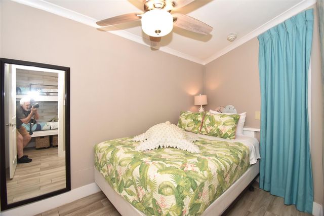 6102 Seawall Boulevard 114, Galveston, TX 77551