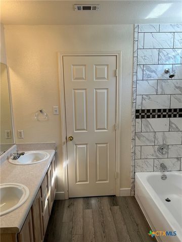 2203 Tracey Ann Lane, Killeen, TX 76543
