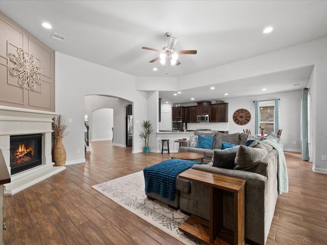 3325 Boxwood Forest Court, Conroe, TX 77301