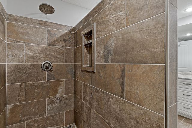 1008 Oakland Drive, Paragould, AR 72450