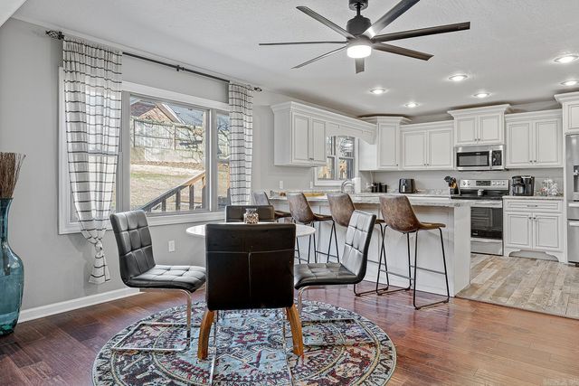 1008 Oakland Drive, Paragould, AR 72450